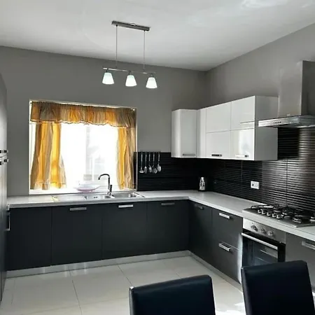 Friendly In Swieqi Appartement