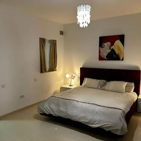 아파트 Friendly In Swieqi Is-Swieqi