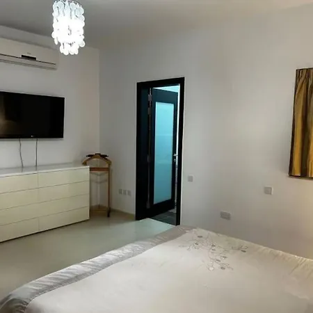 아파트 Friendly In Swieqi *